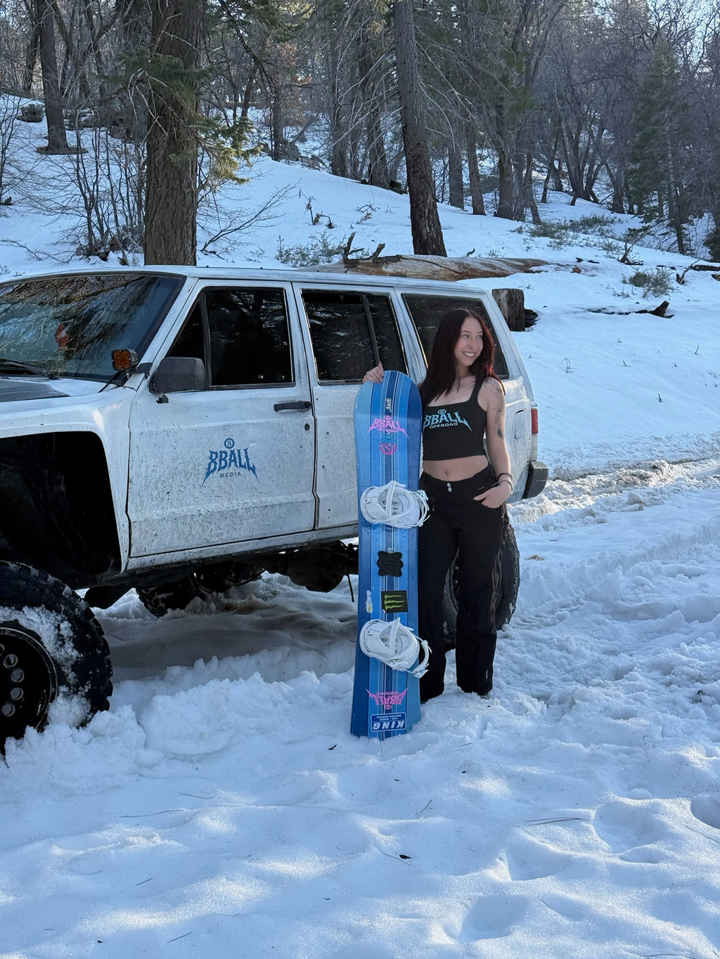 SIGNATURE 8BALL OFFROAD TANK CROP
