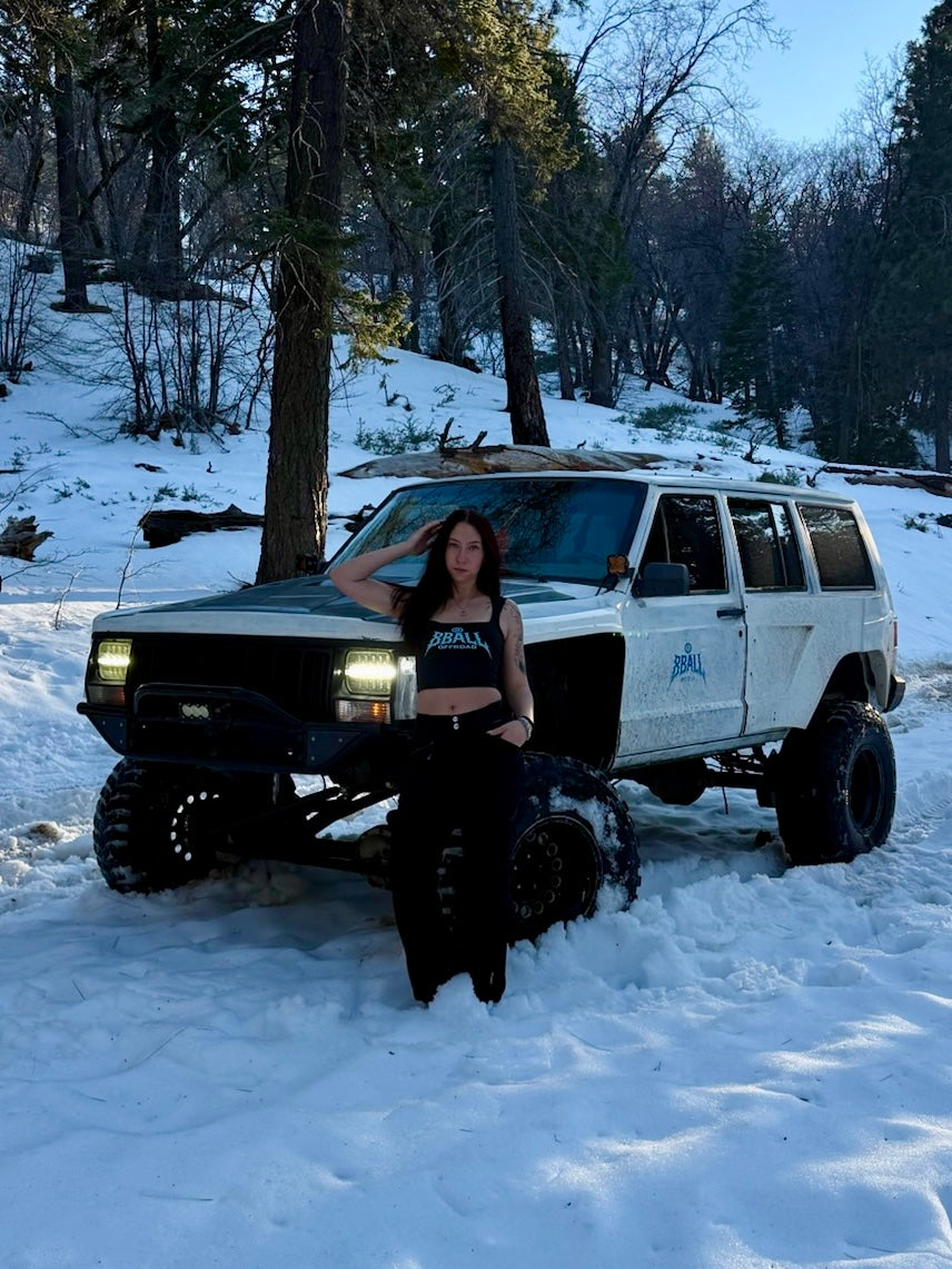 SIGNATURE 8BALL OFFROAD TANK CROP