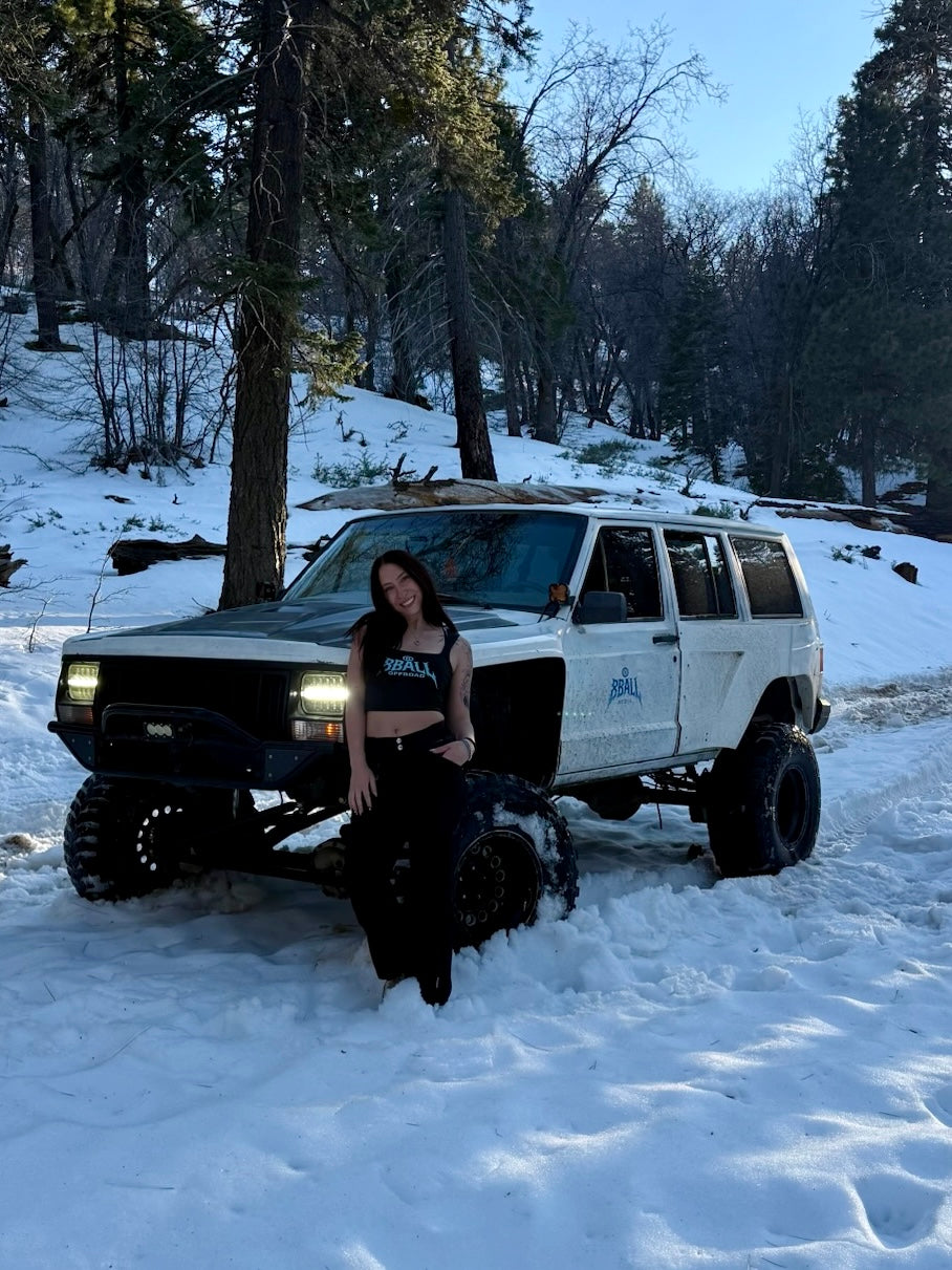 SIGNATURE 8BALL OFFROAD TANK CROP