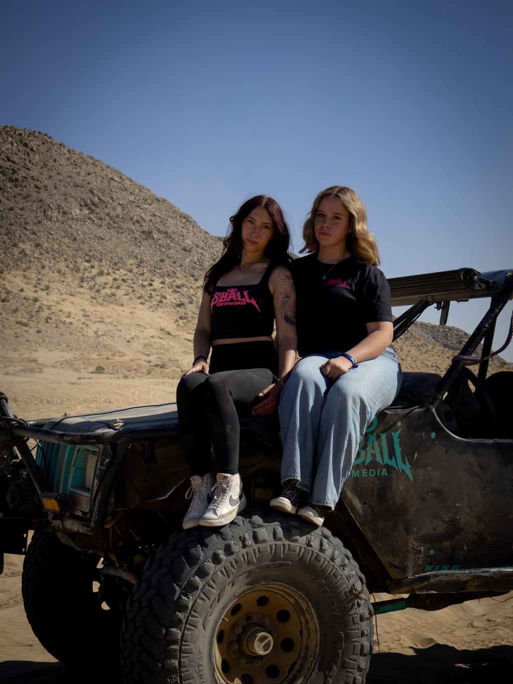 SIGNATURE 8BALL OFFROAD TANK CROP